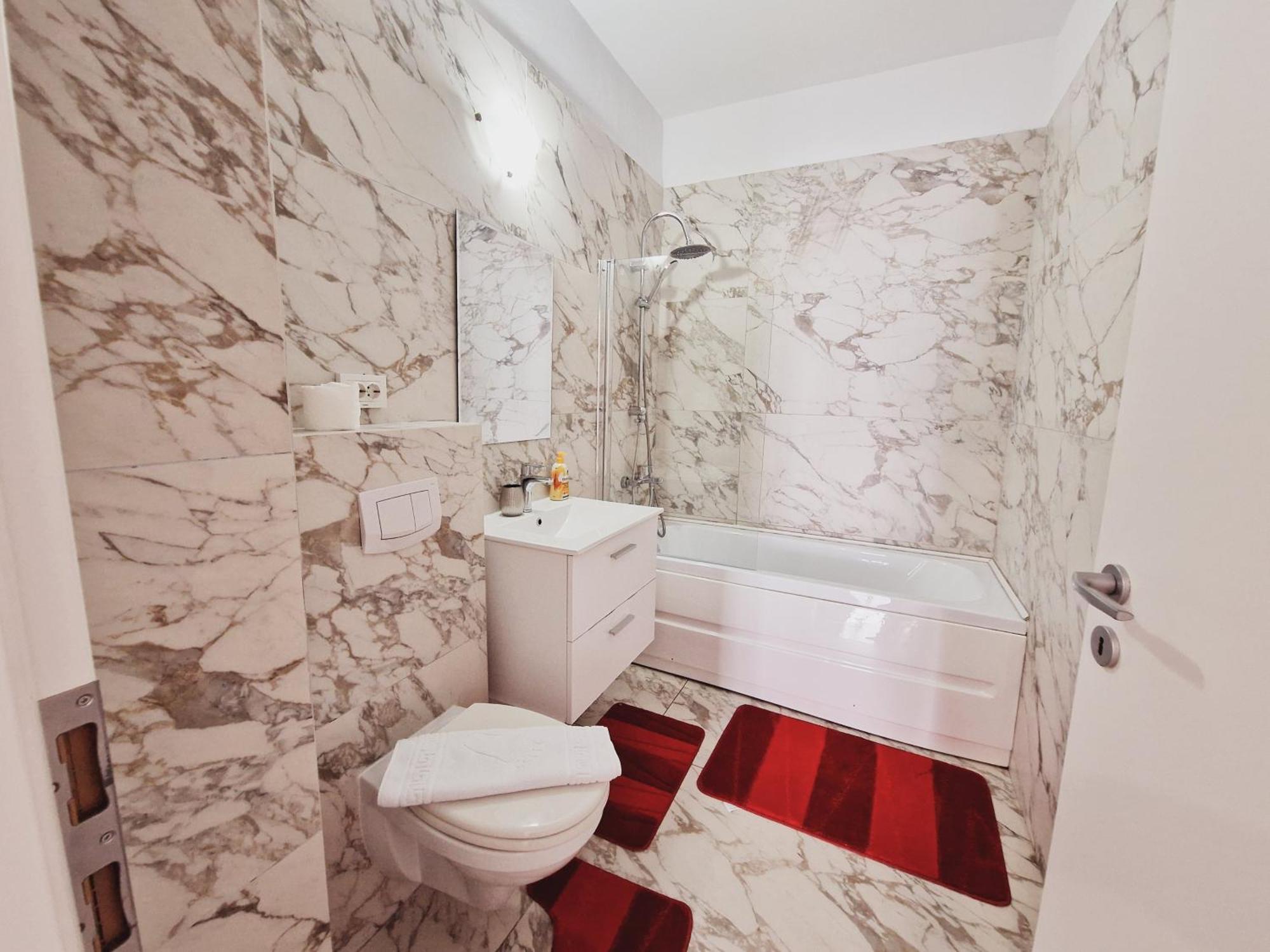 Ultracentral 5* Boutique Hotel Style Apartment. Brand New. 2 Rooms. Spacious. Free Parking 克卢日-纳波卡 外观 照片