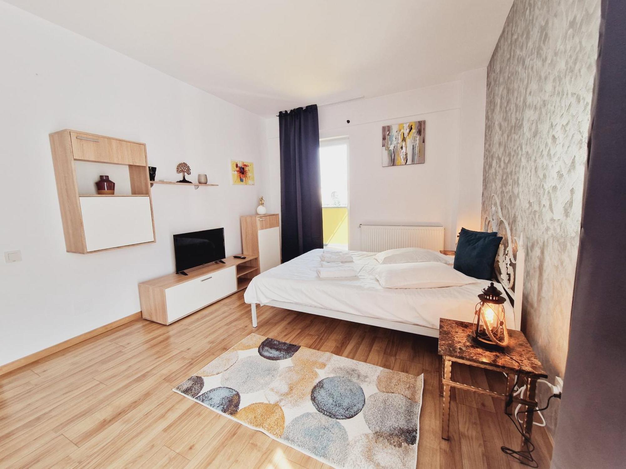 Ultracentral 5* Boutique Hotel Style Apartment. Brand New. 2 Rooms. Spacious. Free Parking 克卢日-纳波卡 外观 照片